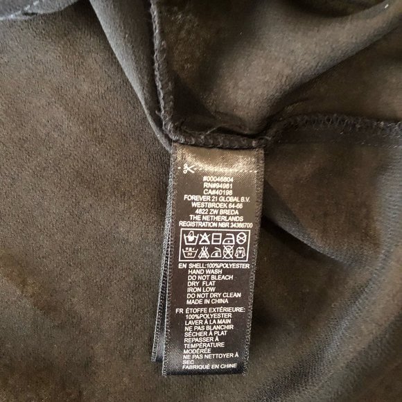 Forever 21 Black Sleeveless Blouse - Picture 5 of 6